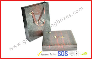 Sliver Foil Paper Handmade Luxury Gift Boxes With Custom Made Foil Logo